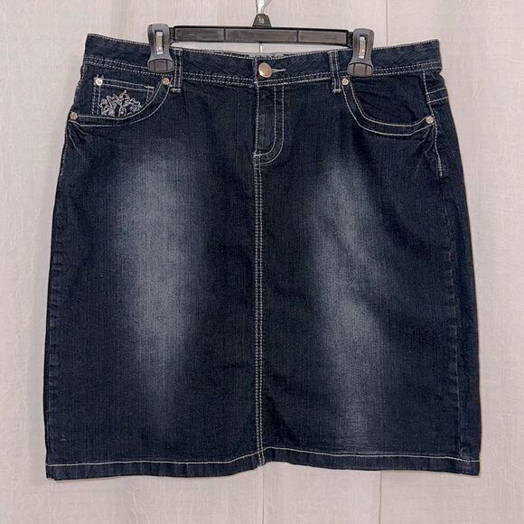 Dark Blue 16 Wash Embroidered Studded Stretch Denim Pencil Skirt - Picture 1 of 8